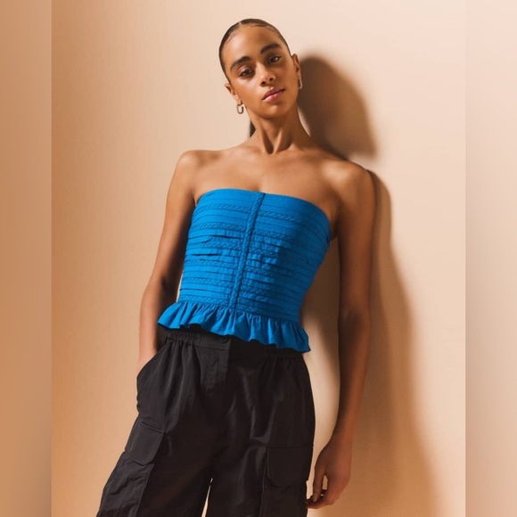 Ramy Brook
Annie Strapless Peplum Blouse - Picture 6 of 9